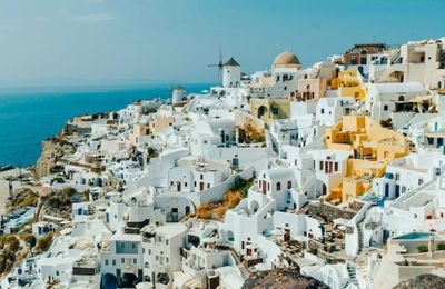 Santorini: Từ tro bụi núi lửa đến biểu tượng kiến trúc Cycladic