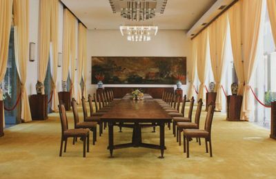 Nội thất Dinh Độc Lập: Ngôn ngữ của một nền thiết kế Hậu thuộc địa