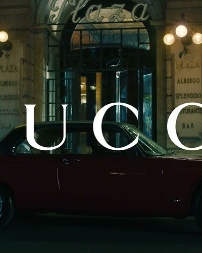 Gucci Aria AD Campaign mang thời trang tính dục trở lại với thương hiệu