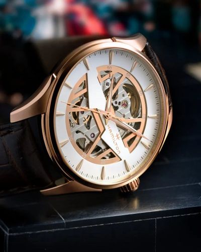 Hamilton Jazzmaster Skeleton: Thể hiện phong cách phái mạnh