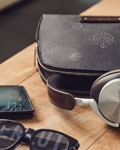 Berluti X Bang & Olufsen: Đưa công nghệ lên một tầm cao mới