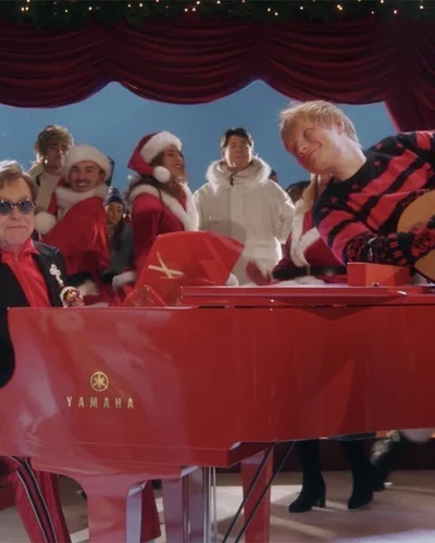 Merry Christmas từ Ed Sheeran & Elton John- Lời chúc giáng sinh an lành