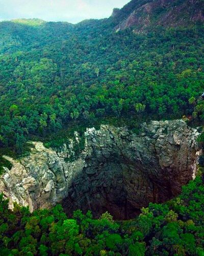 Trải nghiệm “thót tim” với những tour du lịch mạo hiểm nhất nhì thế giới