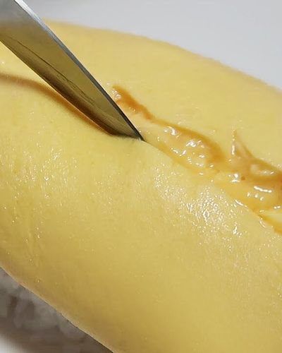 Cách làm Omurice - Cơm cuộn trứng kiểu Nhật “bất bại” tại nhà