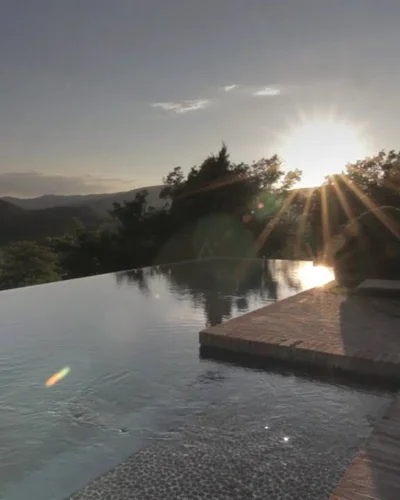 Không gian nghỉ dưỡng tuyệt vời tại Castello di Rechio Hotel - Lâu đài 1000 tuổi vùng Umbria, Ý
