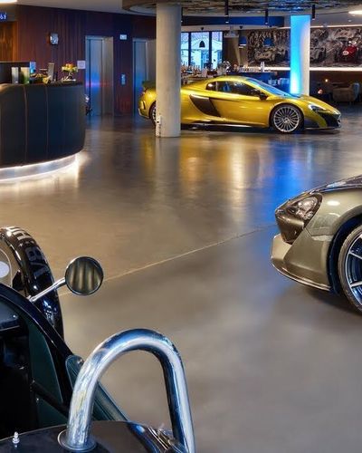 V8 Hotel - Điểm dừng chân cho những ai đam mê ô tô