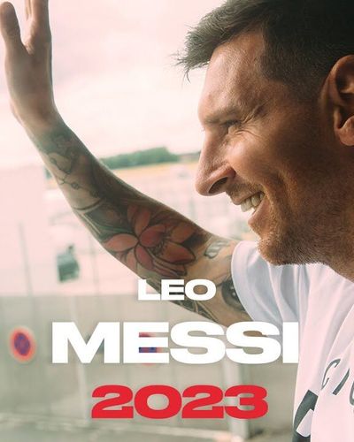 Lionel Messi chính thức ký hợp đồng bom tấn 2 năm cùng PSG