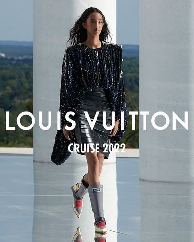 BST Louis Vuitton Cruise 2022 - hơi thở nghệ thuật đậm dấu ấn phong cách futuristic