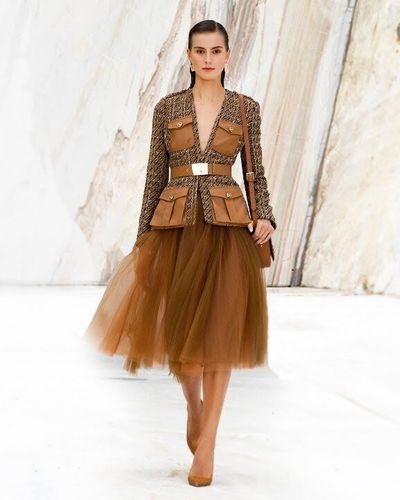 Bộ sưu tập Xuân Hè 2022 của Elisabetta Franchi: Những cô nàng mộng mơ