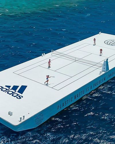 Parley và adidas mang sân quần vợt đến Rặng san hô Great Barrier của Úc