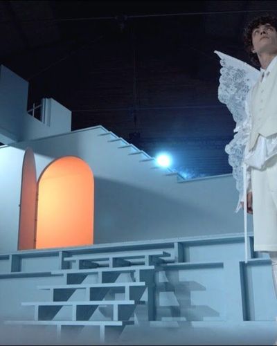 BST Thu Đông 2022 “Louis Dreamhouse” dành cho nam của Louis Vuitton