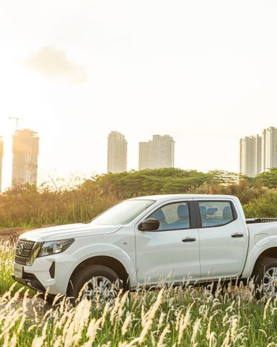 Nissan Navara thêm phiên bản Nissan Navara EL 2WD giá rẻ