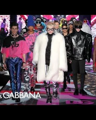 Tuần lễ thời trang nam Milan: Machine Gun Kelly gây chú ý cho buổi trình diễn thời trang nam giới thu đông 2022 của Dolce & Gabbana