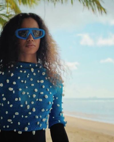 Jacquemus - Spring Summer 2022: Đường băng trải dài từ Pháp đến Hawaii