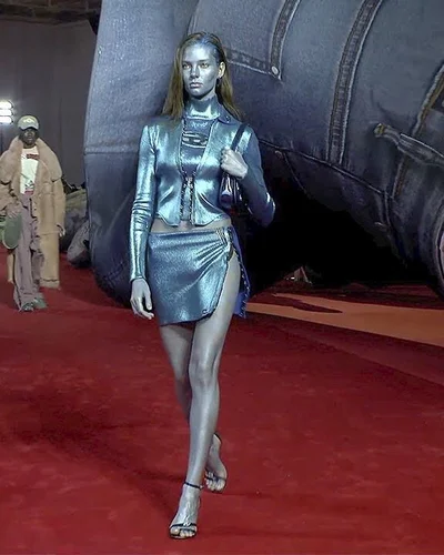 Diesel - Fall Winter 2022/2023: Sự nổi loạn cá tính từ denim