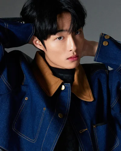 Đại sứ thương hiệu Coach thị trường Hàn Quốc - Gọi tên nam diễn viên Yoon Chan Young