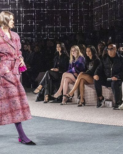CHANEL Fall-Winter 2022/23 - Sự tôn vinh cho vải tuýt