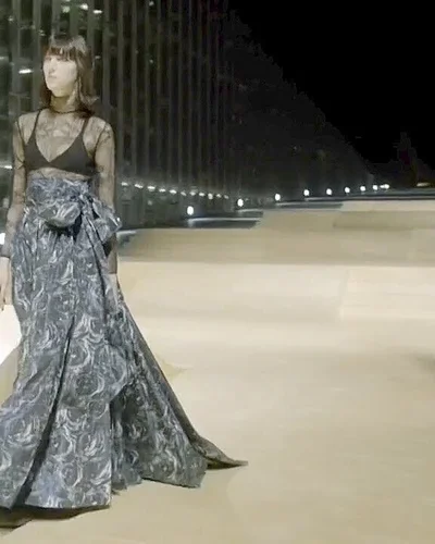 Dior - Pre-Fall 2022: Show diễn đầu tiên của Dior tại Hàn Quốc