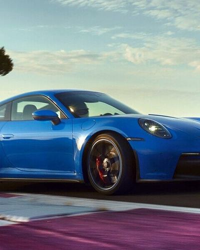 Porsche 911 GT3 2022 xuất hiện ở phố cùng doanh nhân Nguyễn Quốc Cường