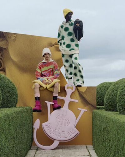 JW Anderson X Moncler: Màn bắt tay thiết kế ngập tràn sắc màu thơ mộng