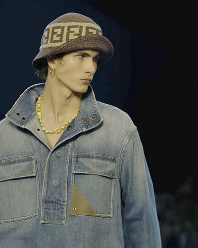 Fendi - Menswear: BST Xuân/Hè 2022 - Cảm giác tự do vui chơi vô tận