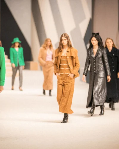 BST Haute Couture của nhà mốt CHANEL - Sang trọng theo cách tối giản