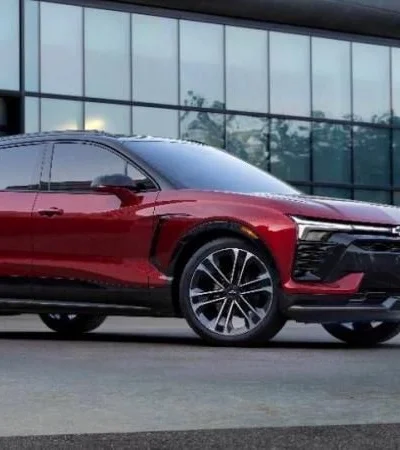 Chevrolet giới thiệu mẫu Blazer EV chạy điện hoàn toàn