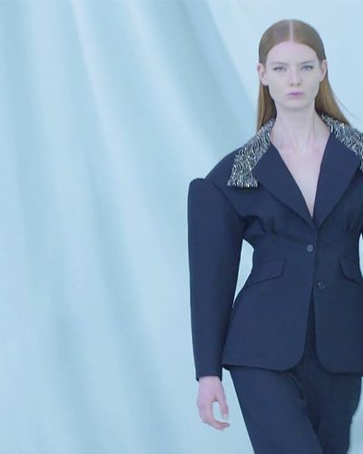Del Core - Fall Winter 2022/2023: Vẻ đẹp và sự mỏng manh bí ẩn