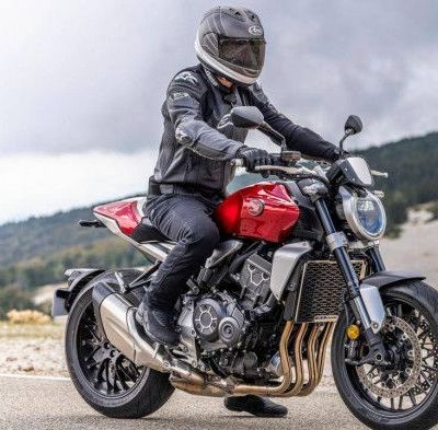 Honda CB1000R 2023 ra mắt tại Việt Nam, giá từ 510 triệu đồng