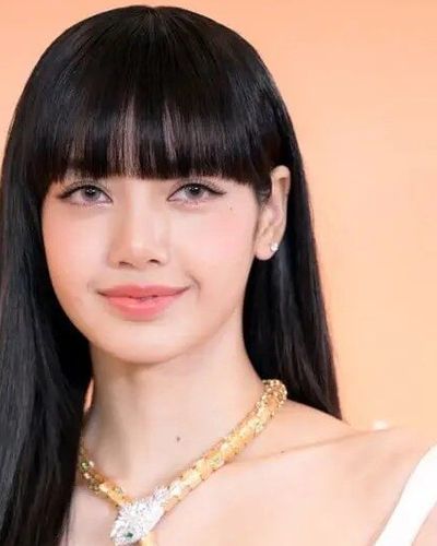 Lisa (Blackpink) gây xôn xao khi nhận giải thưởng Biểu tượng văn hóa