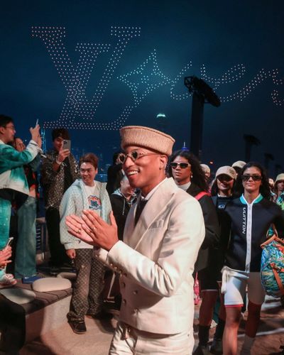 Louis Vuitton tìm cách lấy lòng khách Trung Quốc