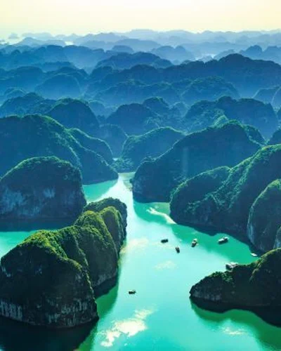 CNN: Vịnh Hạ Long là một trong 25 điểm đến đẹp nhất 2023