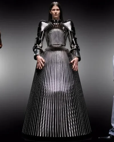 Balenciaga Haute Couture Thu Đông 2023 - Thế giới thời trang của Demna