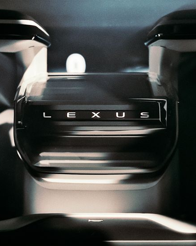 Lộ diện mẫu concept SUV Lexus LF-ZC chạy điện siêu sang tích hợp công nghệ AI