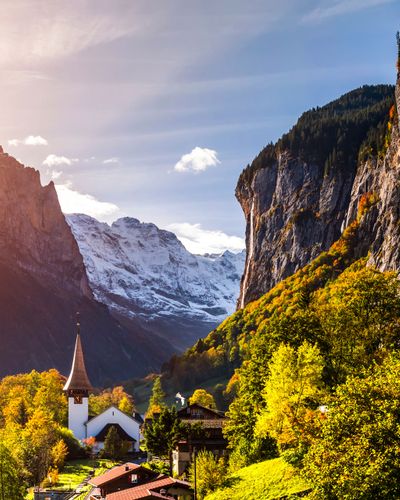 Lauterbrunnen - vùng đất đẹp như tranh vẽ ở Thụy Sĩ