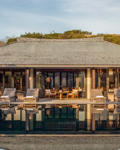 Bật mí 3 khách sạn 6 sao đẳng cấp nhất Việt Nam: Thiên đường nghỉ dưỡng dành cho người sang!