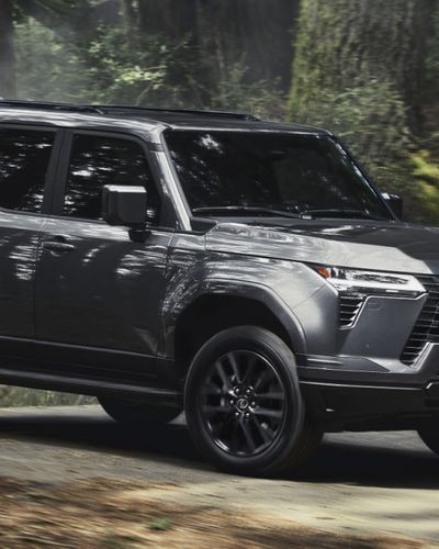Lexus GX 550 Luxury 2024: Nâng cao tiêu chuẩn trong phân khúc SUV cỡ trung ba hàng ghế