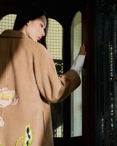 Nét Á Đông nhuần nhị trong BST Quiet Luxury của Chu Fashion by Chu Thị Hồng Anh
