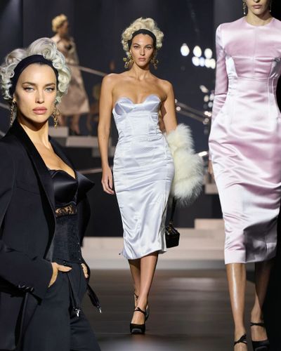 BST Dolce & Gabbana Xuân Hè 2025: Sự rung cảm với sức quyến rũ của cảm hứng retro