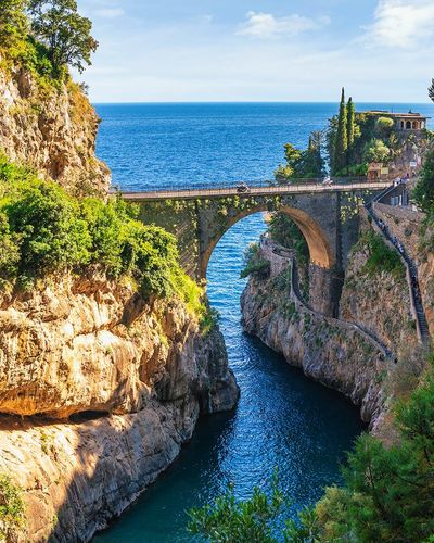 Vùng đất tuyệt đẹp, được ví như “viên ngọc ẩn” của Italia
