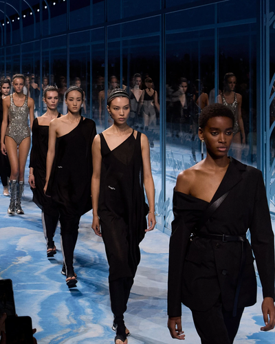BST Dior Xuân Hè 2025: Những nữ thần thể thao khỏe khoắn thời hiện đại