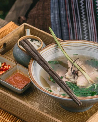 Ẩm thực Hà Nội lại hàng đầu châu Á