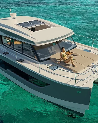 Trải nghiệm không gian thượng hạng trên Fountaine Pajot MY4.S