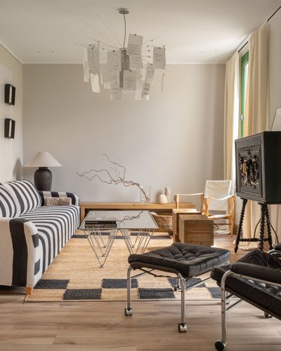 Căn hộ Barcelona: 90 ngày và một diện mạo nghệ thuật mới
