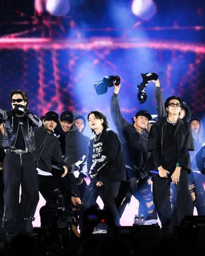 BTS sẽ phát hành album nhóm vào năm 2025, tổ chức tour lưu diễn thế giới vào năm 2026?