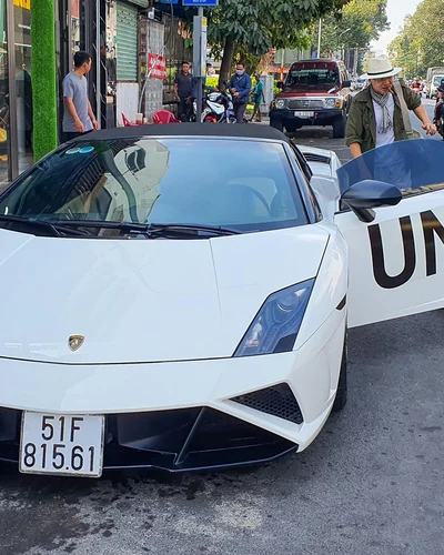Siêu xe Lamborghini Gallardo mui trần của ông Đặng Lê Nguyên Vũ tái xuất