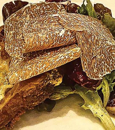 Nấm Truffle là gì và vì sao món ăn này đắt hơn vàng?