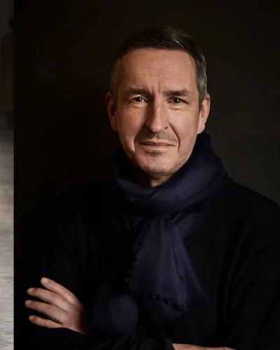 Dries Van Noten "nghỉ việc" ở thương hiệu riêng sau 38 năm làm giám đốc sáng tạo