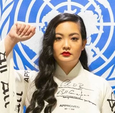 Amanda Nguyễn trở thành nữ phi hành gia gốc Việt đầu tiên bay vào không gian trên tàu Blue Origin, tự hào nói: "Tôi là người Việt Nam"