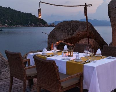Chốn xanh bình yên giữa vịnh Ninh Vân